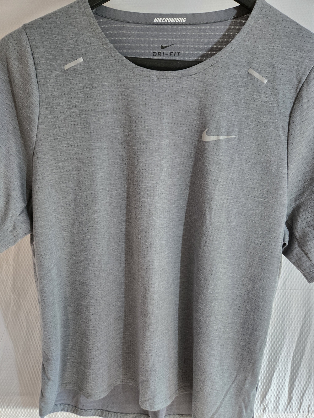 Nike Dri-FIT Men’s Gray Running Shirt